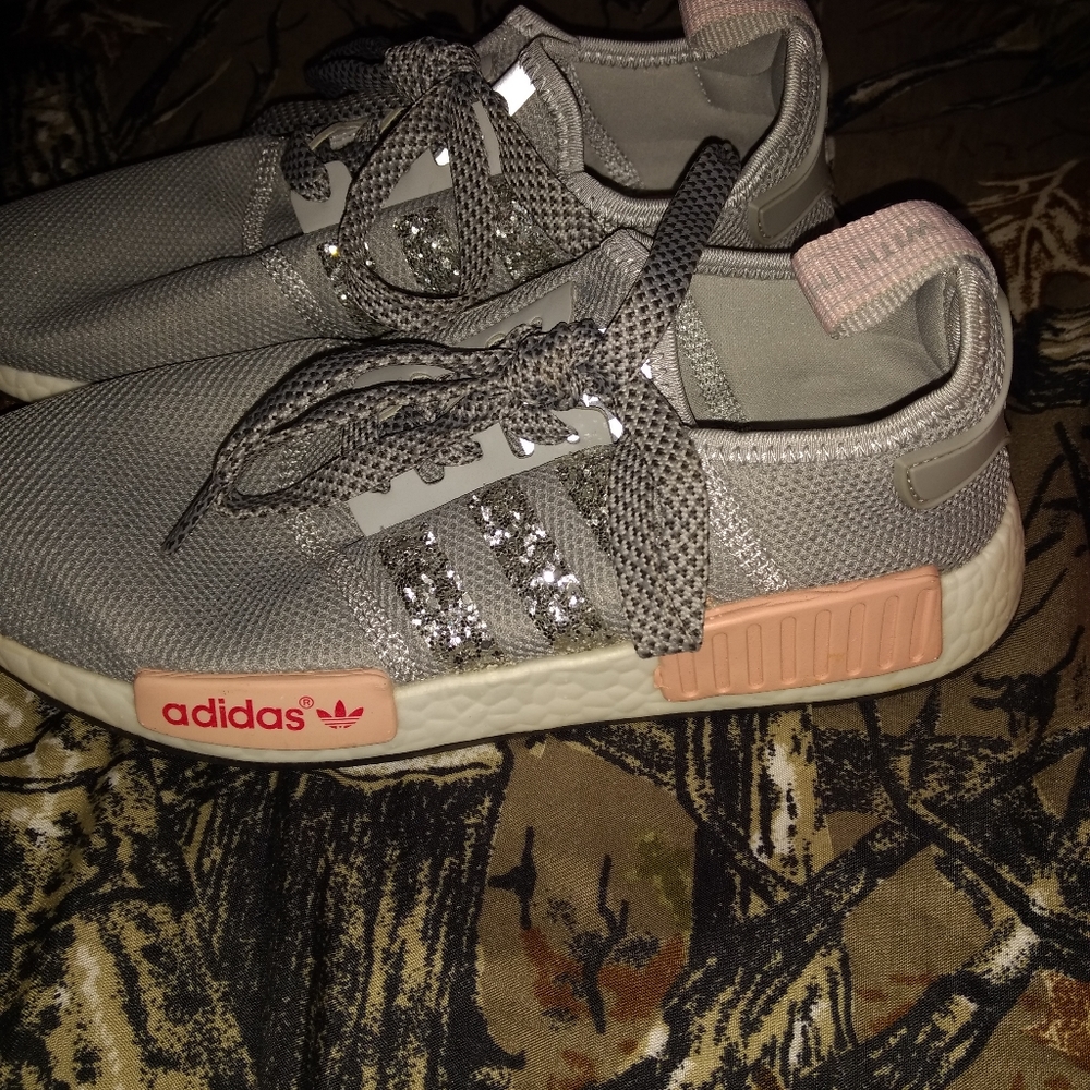 EUC Adidas